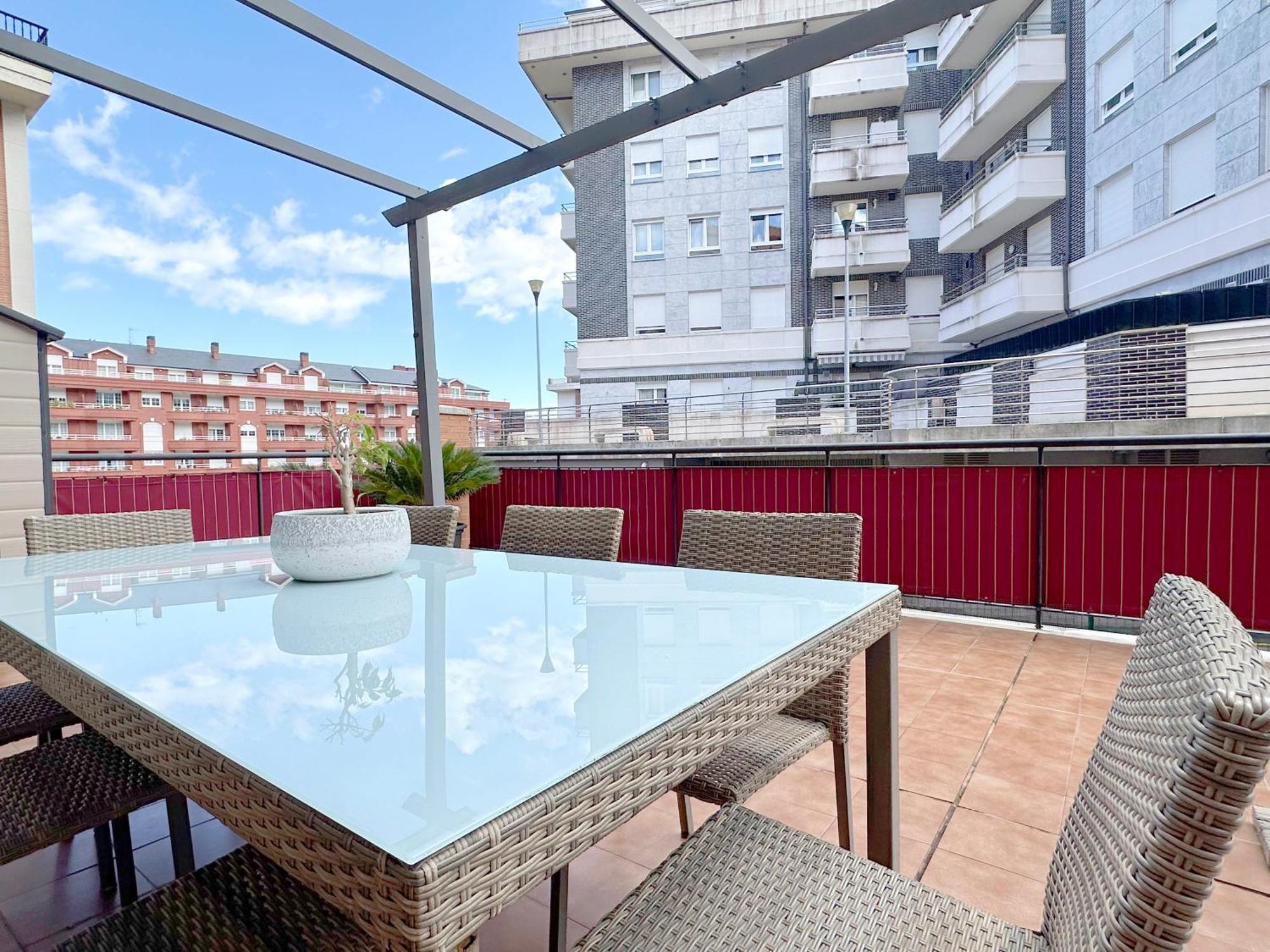 Apartamento Con Gran Terraza En El Centro Διαμέρισμα Castro Urdiales Εξωτερικό φωτογραφία