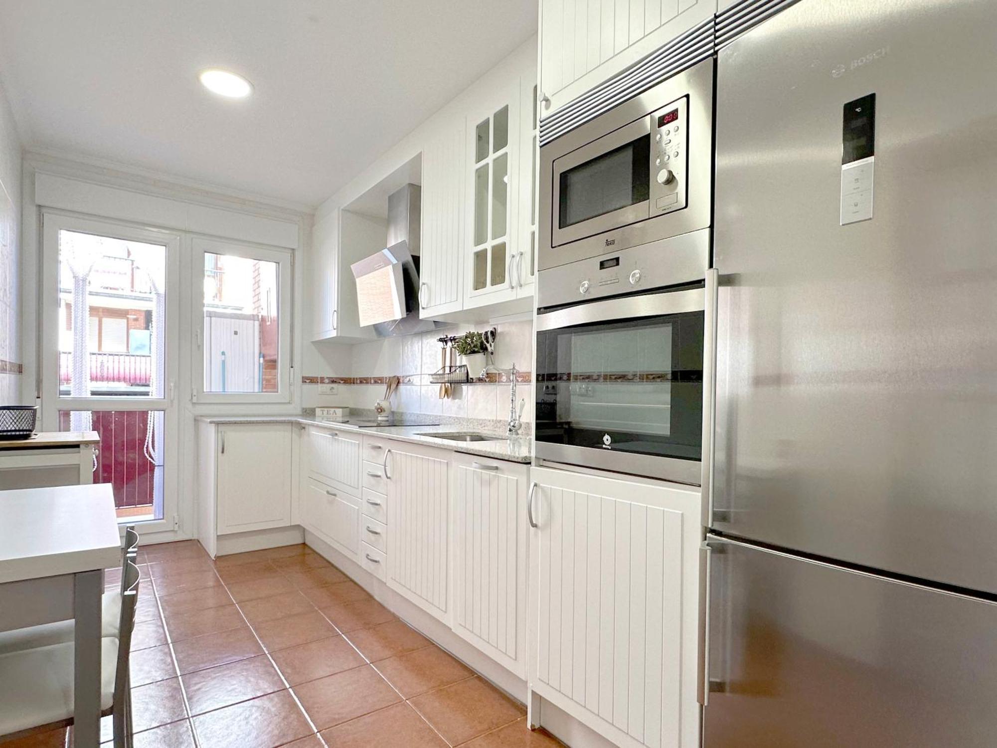 Apartamento Con Gran Terraza En El Centro Διαμέρισμα Castro Urdiales Εξωτερικό φωτογραφία